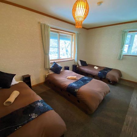 Hakuba Snowdrift Lodge Exterior photo