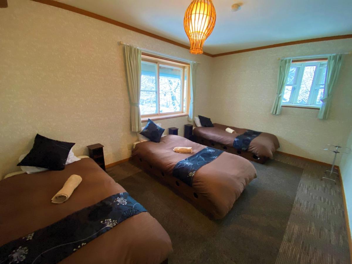 Hakuba Snowdrift Lodge Exterior photo