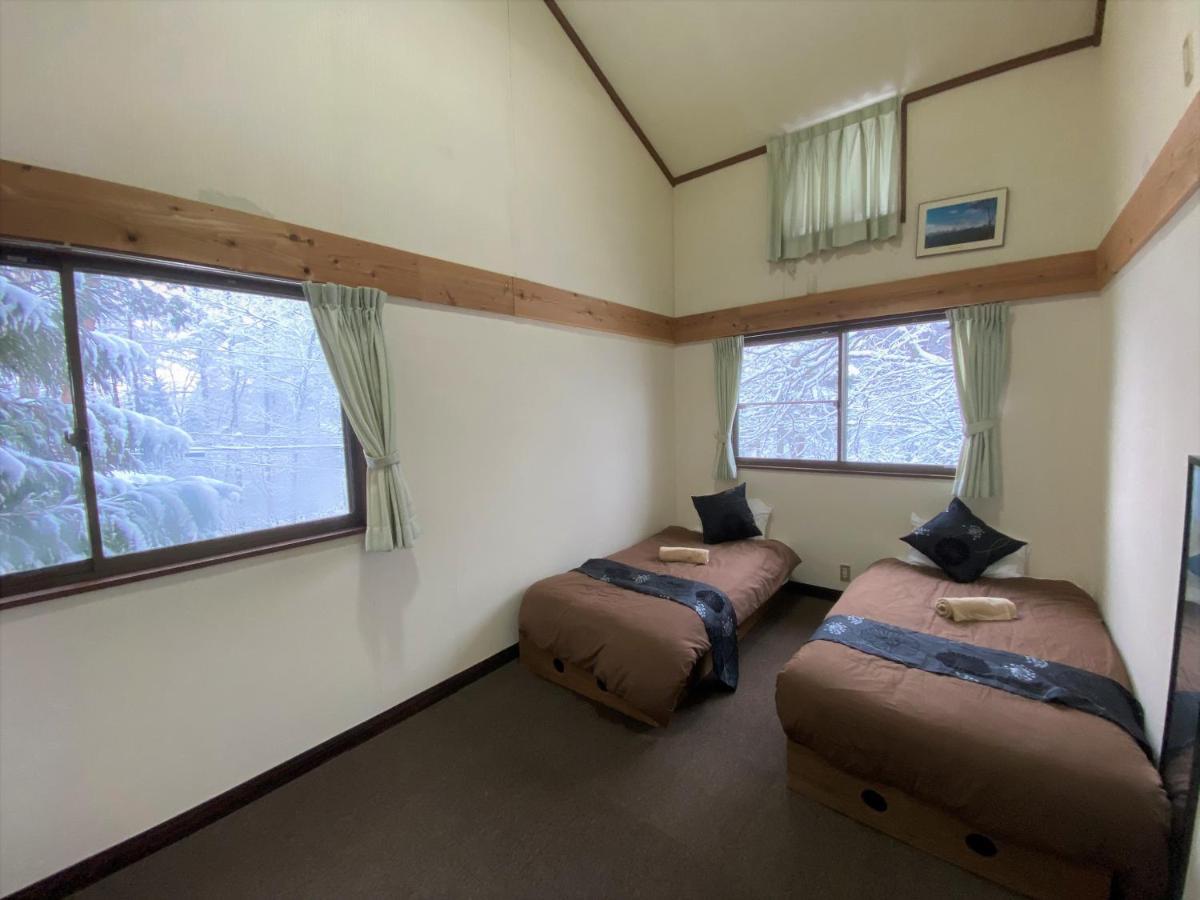 Hakuba Snowdrift Lodge Exterior photo